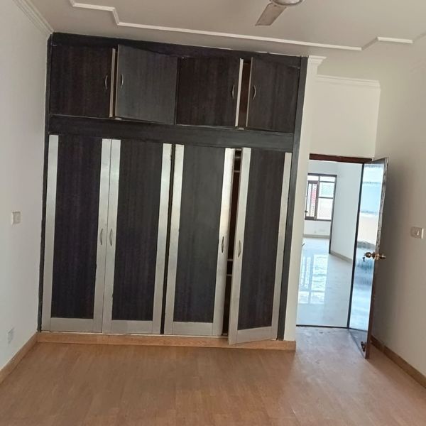 4BHK