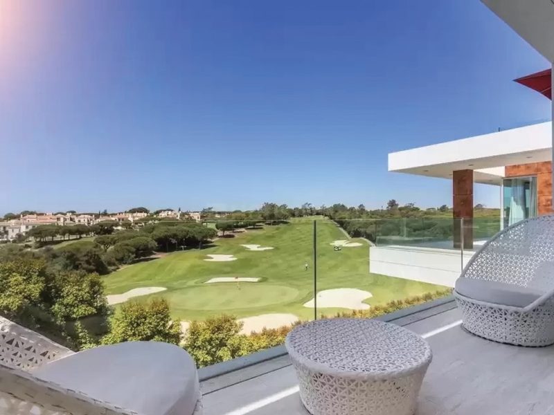 Garur Builder Golf Island