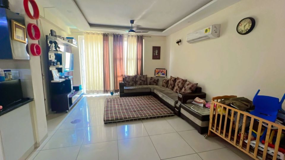 FOR SALE 2BHK FLAT 1156SQFT